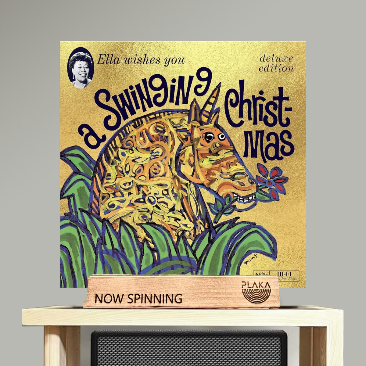 Ella Fitzgerald - Ella Wishes You a Swinging Christmas (2LP)