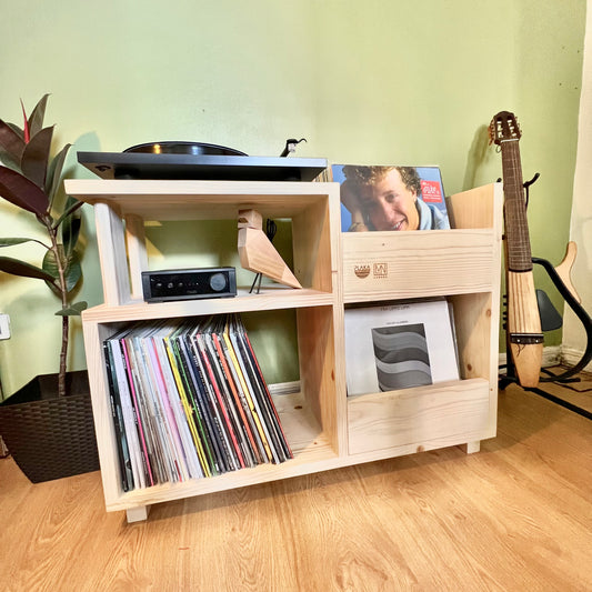 Escaparate Turntable Station + Vinyl Storage