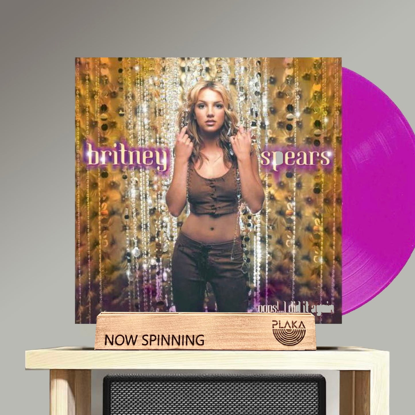 Britney Spears - Oops!... I Did It Again