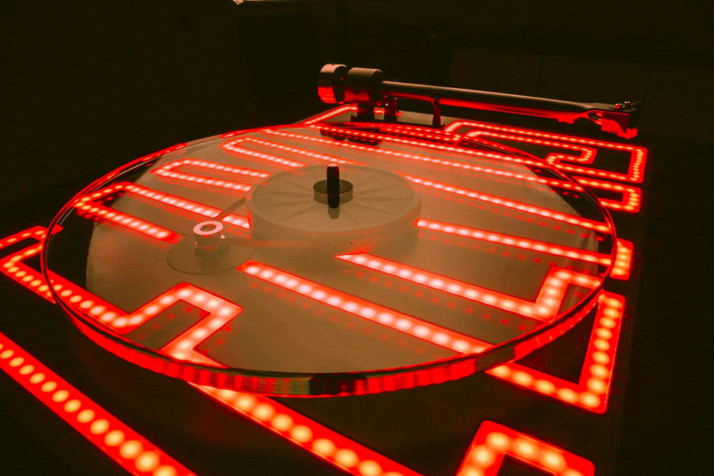 Elvis Turntable
