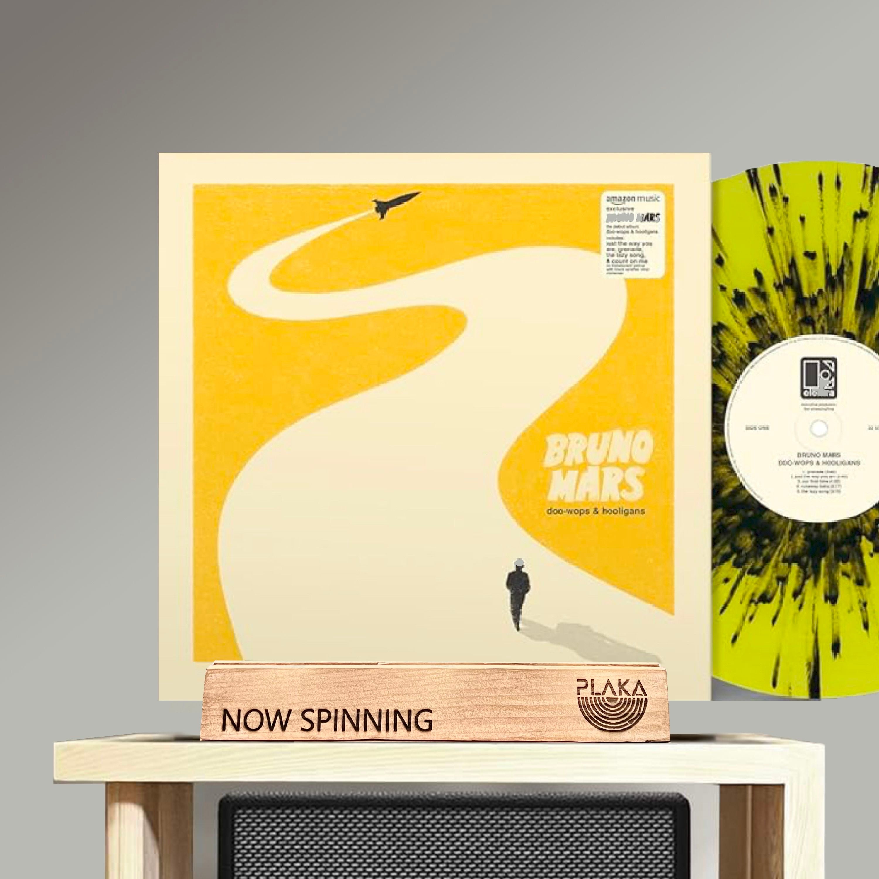 Bruno orders Mars Doo-Wops & Hooligans Vinyl