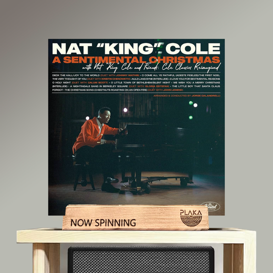 Nat King Cole - A Sentimental Christmas with Nat King Cole and Friends: Cole Classics Reimagined