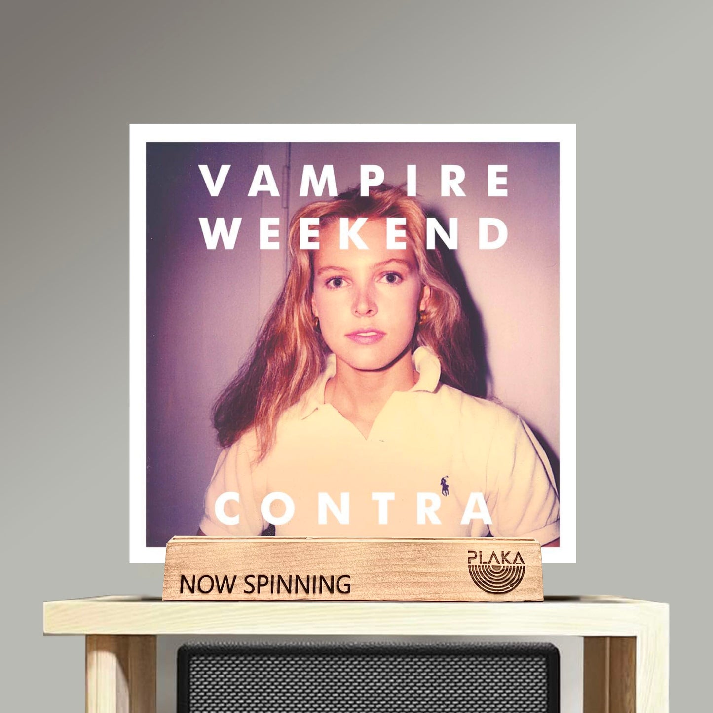 Vampire Weekend - Contra