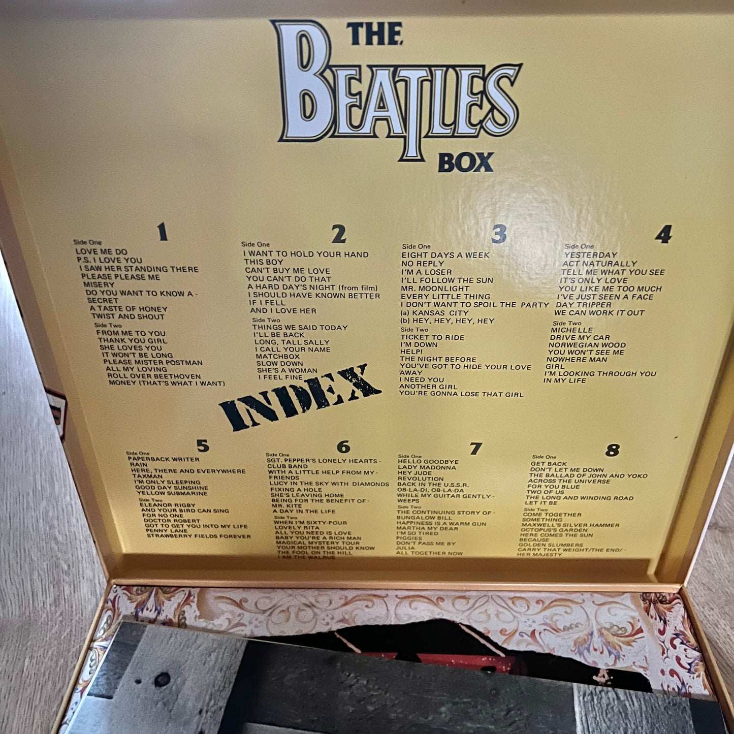 Beatles - From Liverpool : The Beatles Box