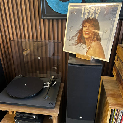 Now Spinning Stand 2.0